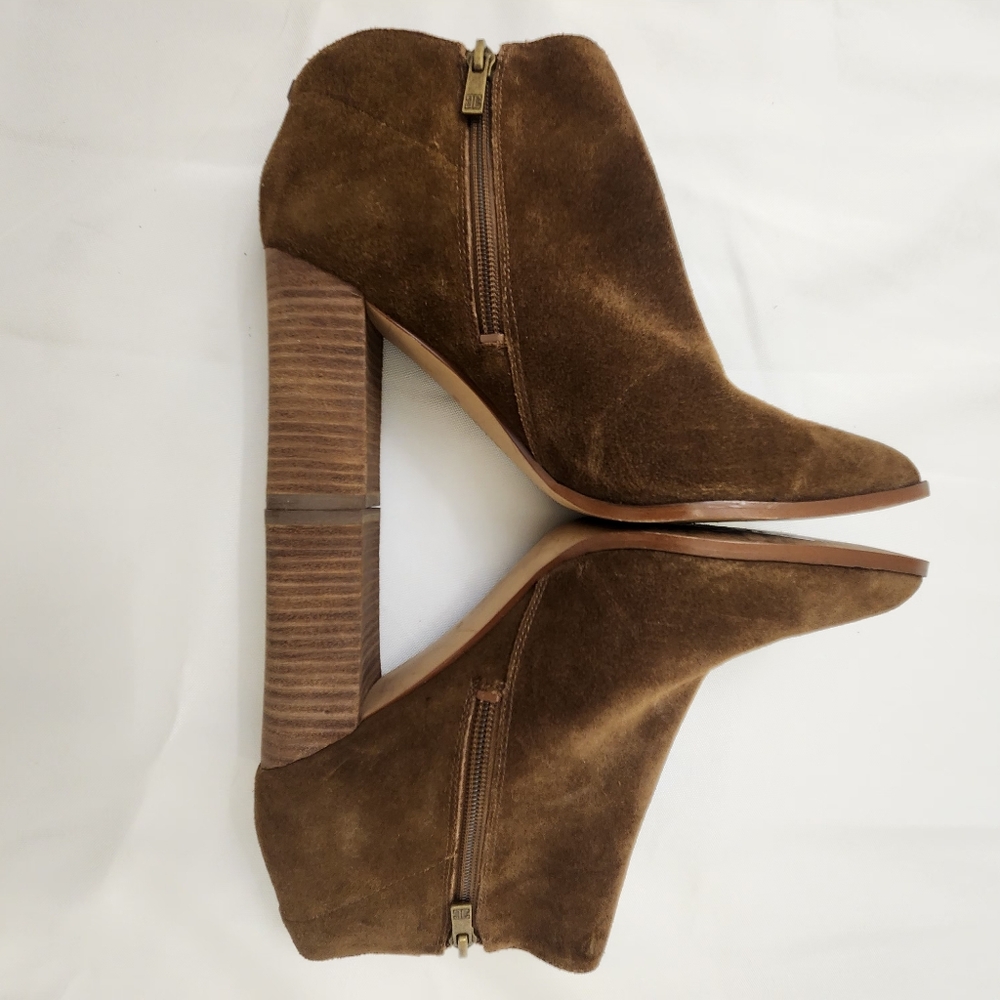 Ivanka Trump Brown Suede Ankle Booties – Size 9M